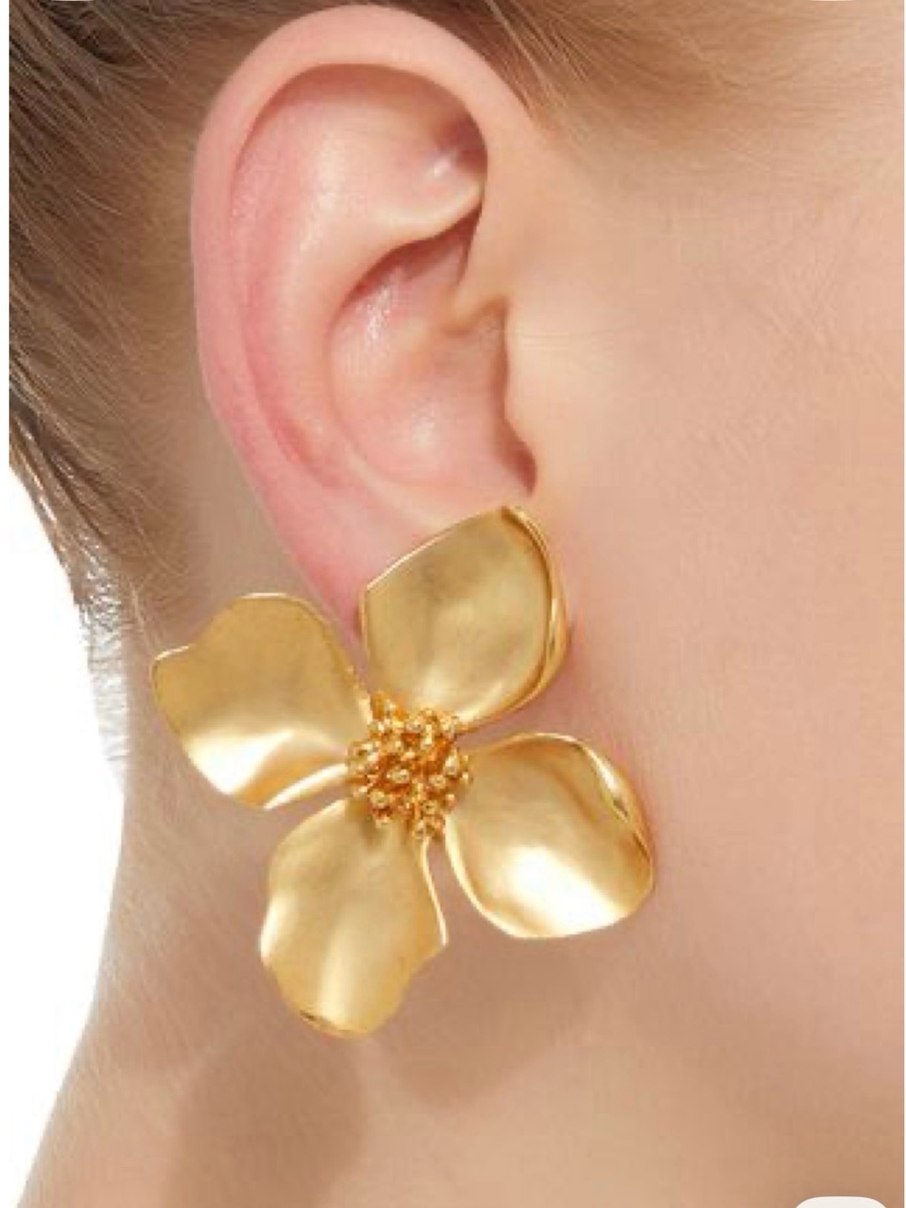 Oscar De La Renta Gold Four-Petal Flower Single earrings
